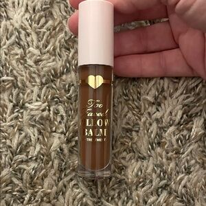 Too Faced Pillow Balm Lip Treatment - Hot Coca Kiss